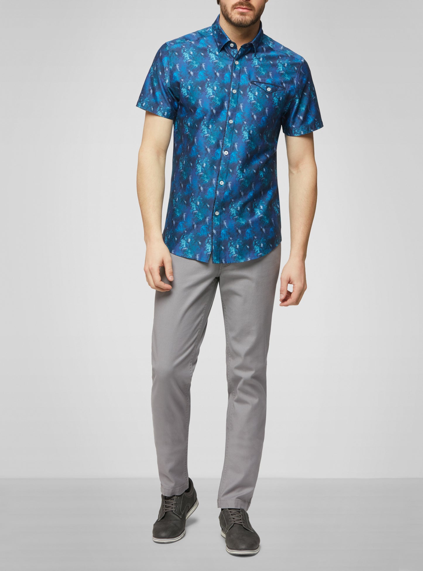 CHEMISE DÉCONTRACTÉE À MANCHES COURTES POUR HOMMES