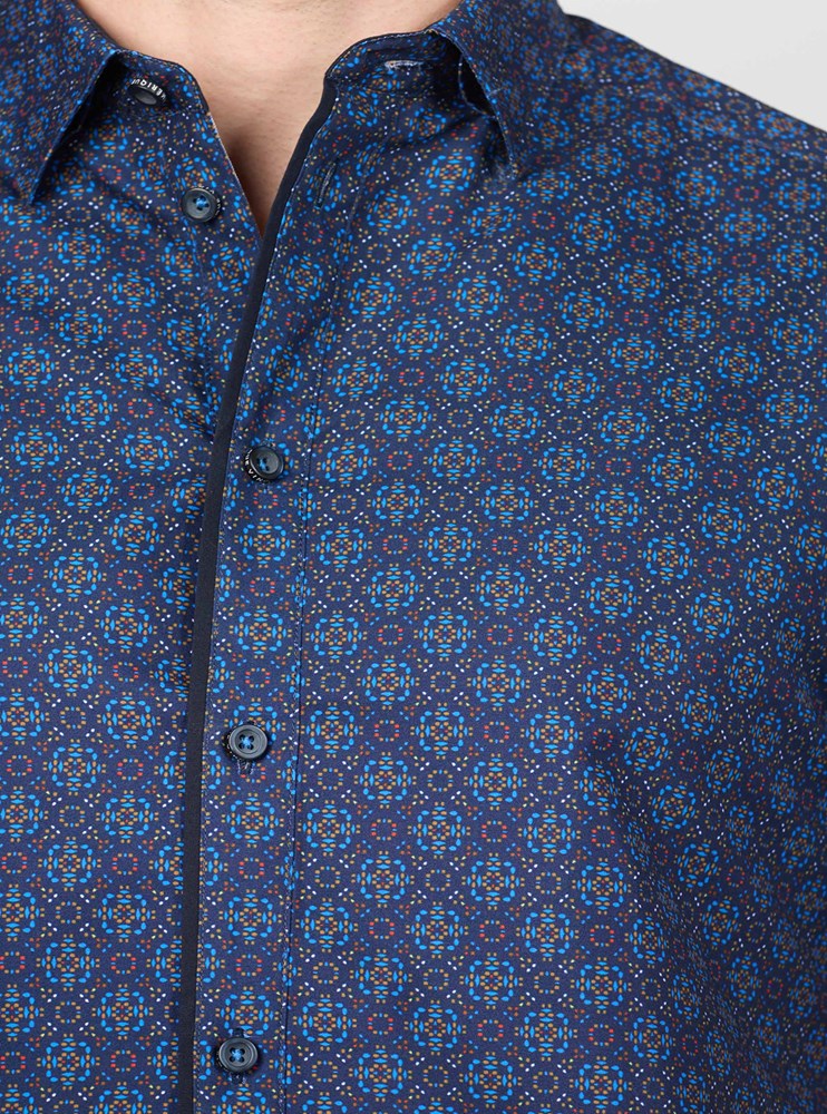Men's casual short sleeve shirt