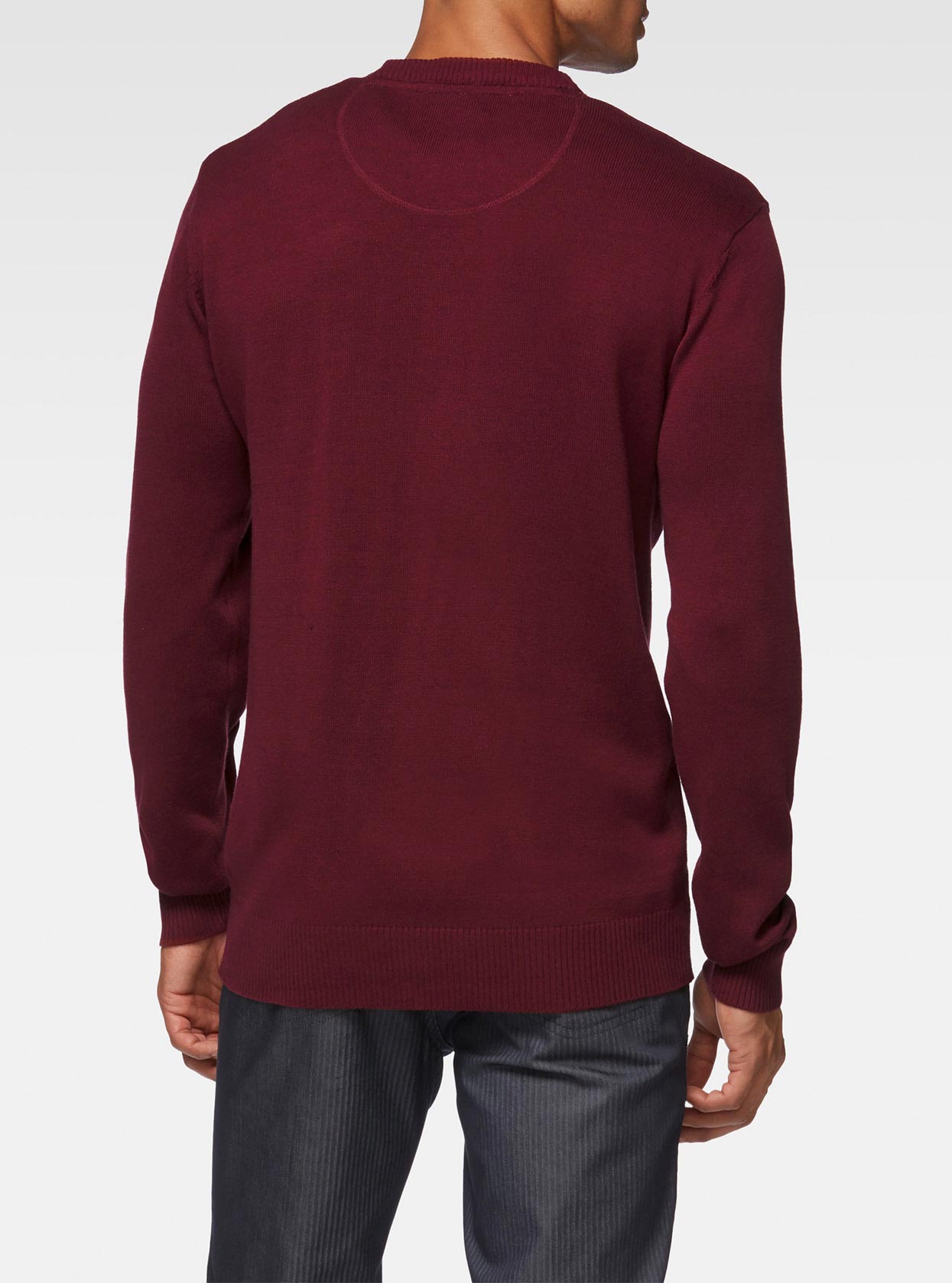 Men's v neck sweater
