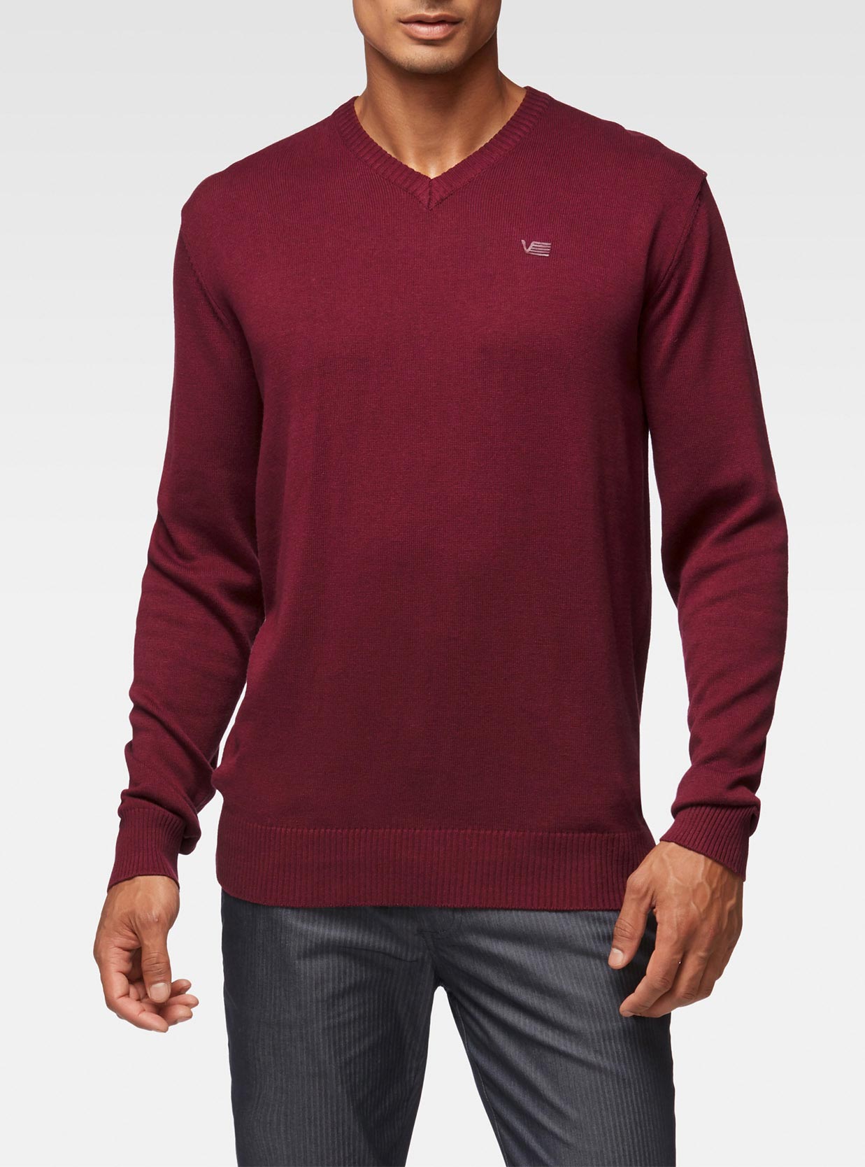 Men's v neck sweater