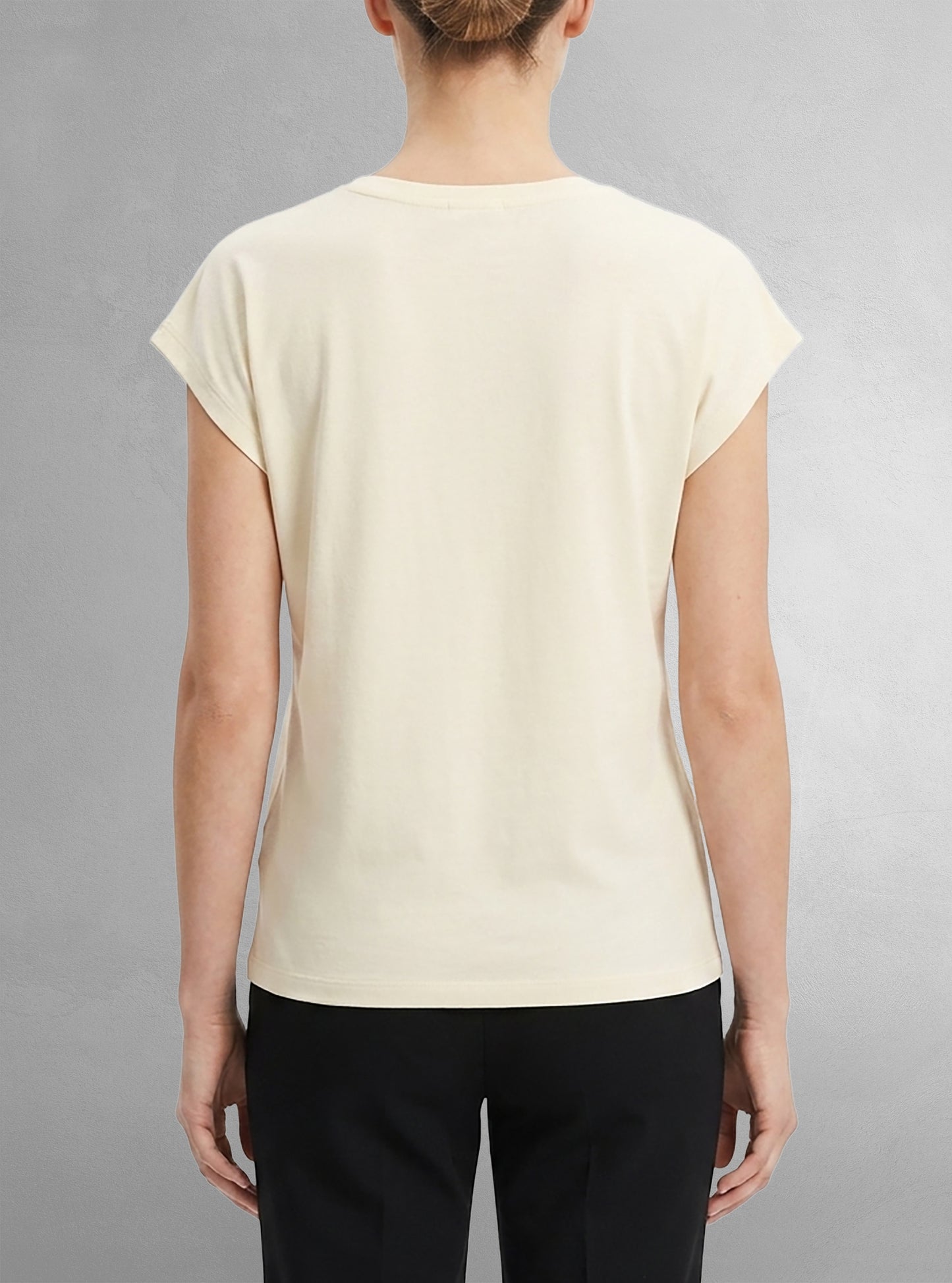 Women's short sleeve t-shirt