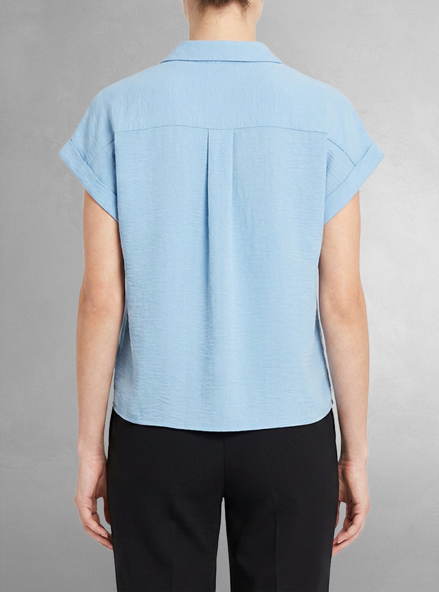 Women's casual short sleeve shirt