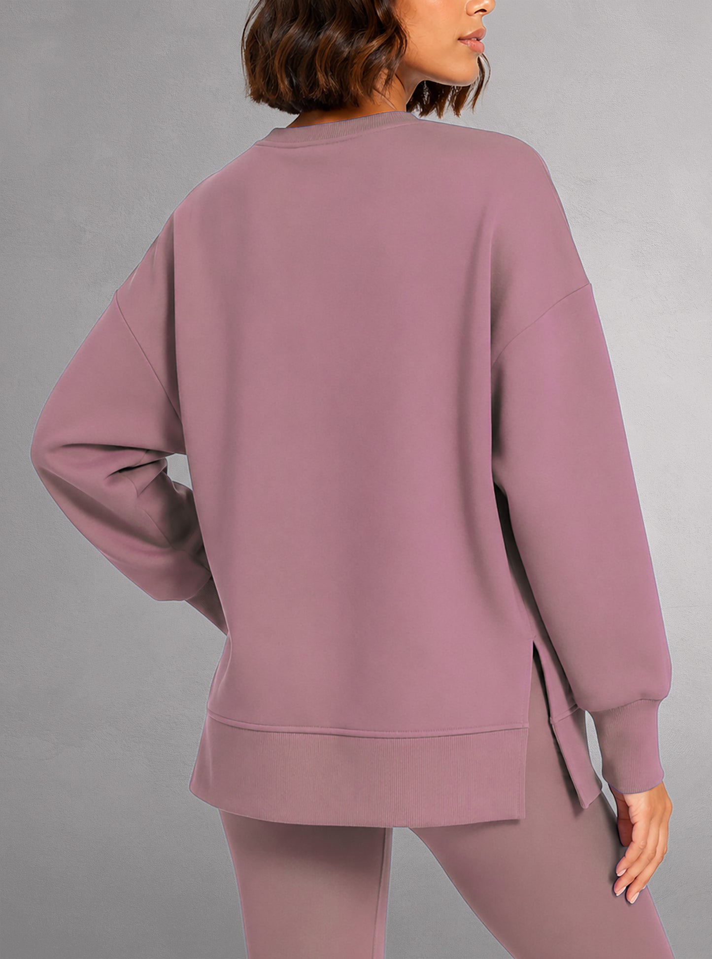 Oversized Beige Sweatshirt – Cozy & Versatile