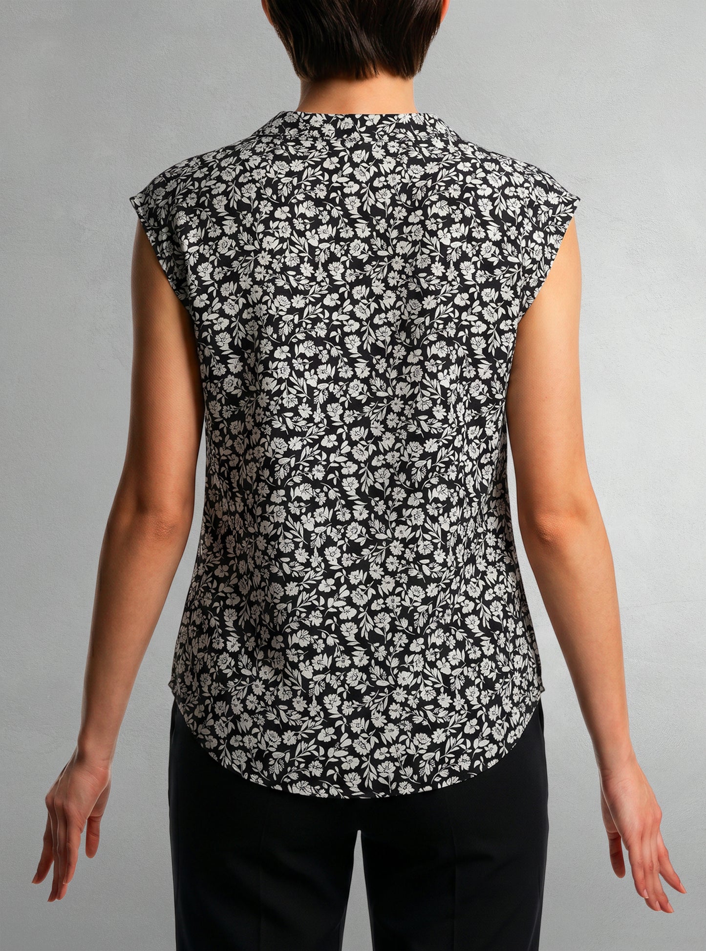 Women's short sleeve t-shirt