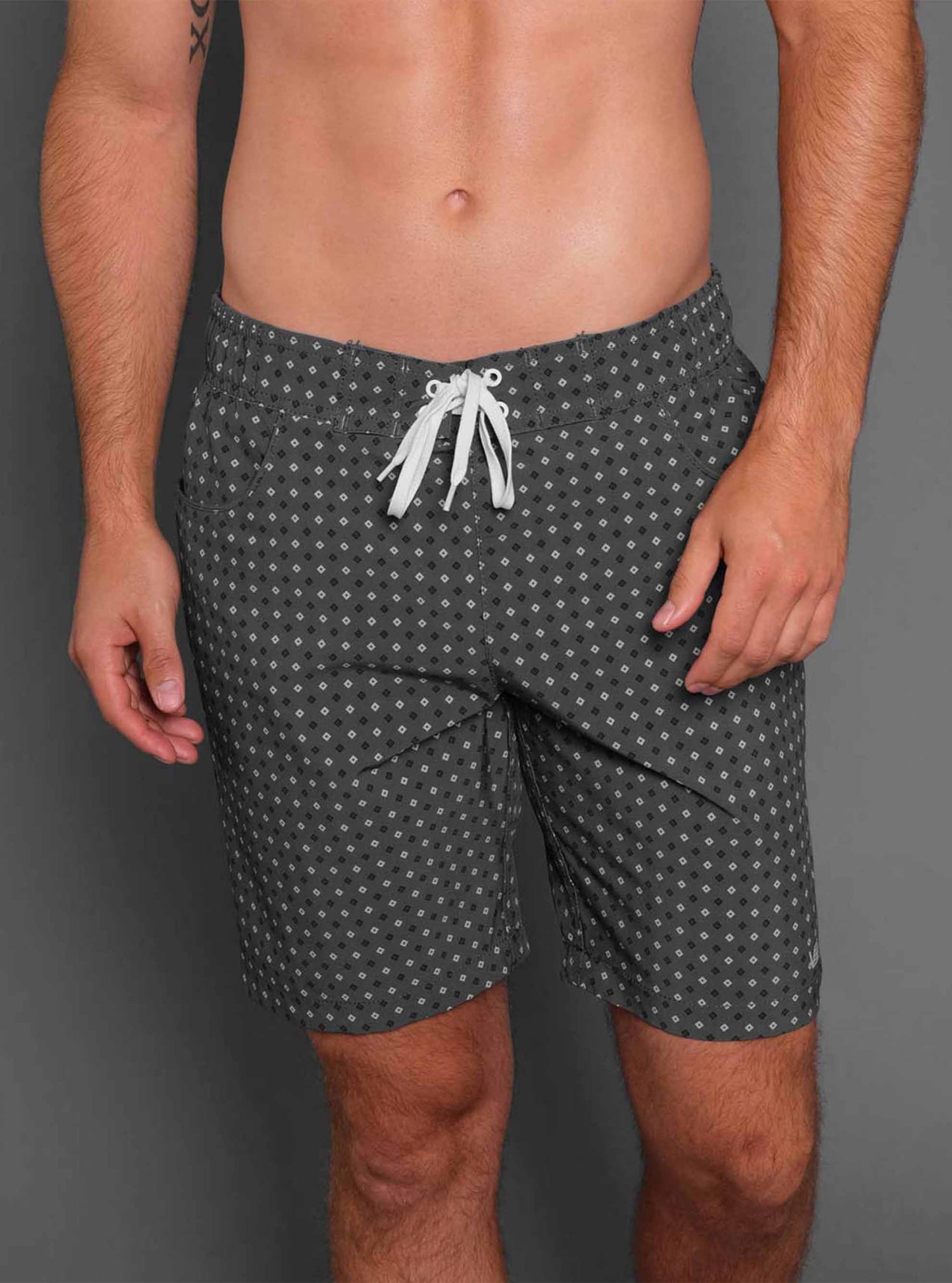 MEN'S SWIMEAR