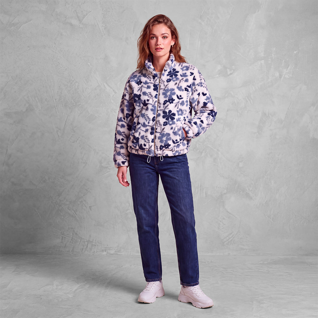 WOMEN'S JEANS & PANTS
