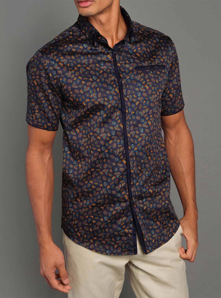 Men's casual short sleeve shirt