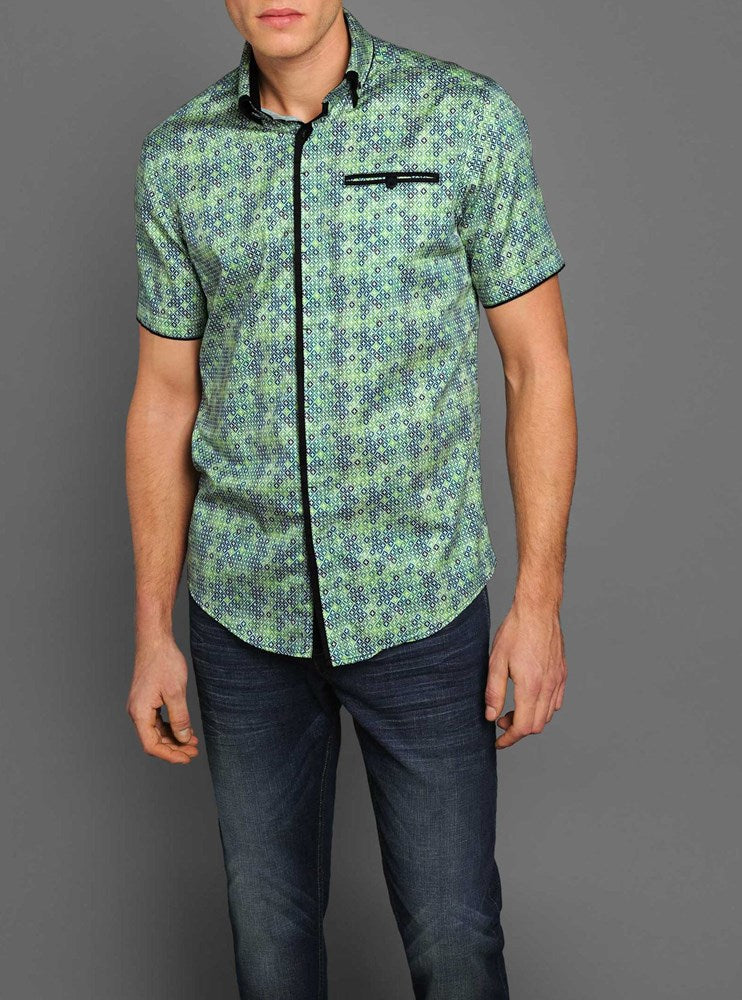 Men's casual short sleeve shirt