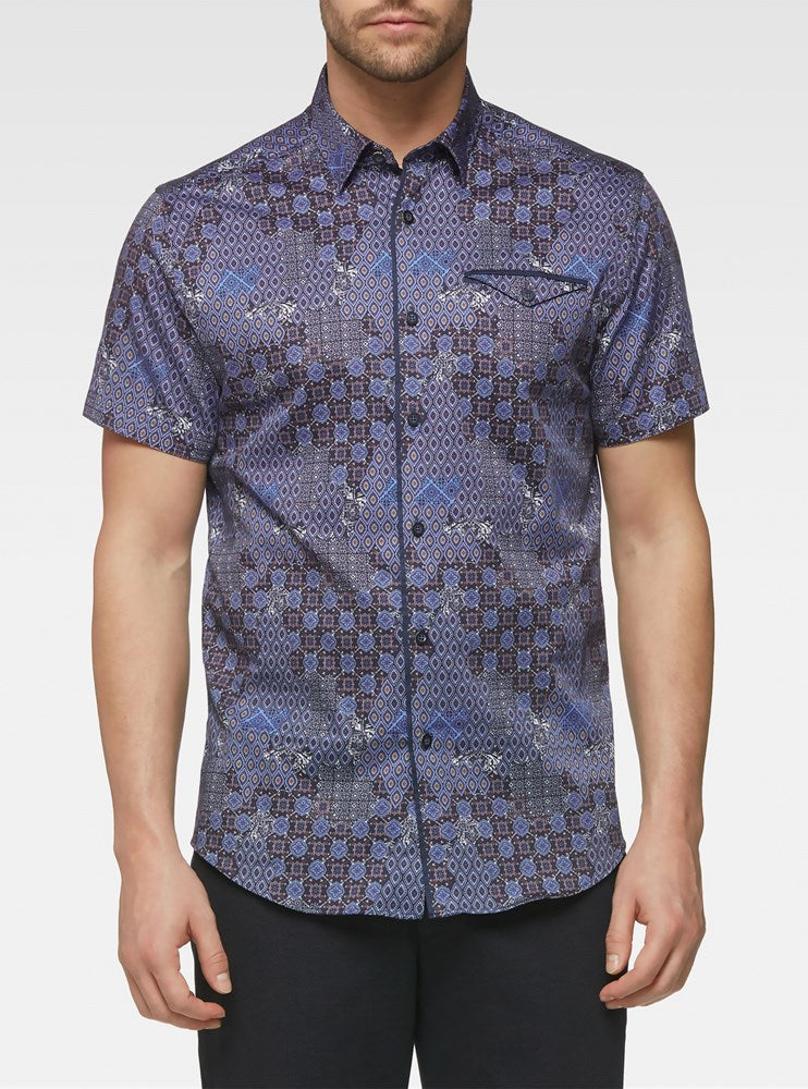 Men's casual short sleeve shirt