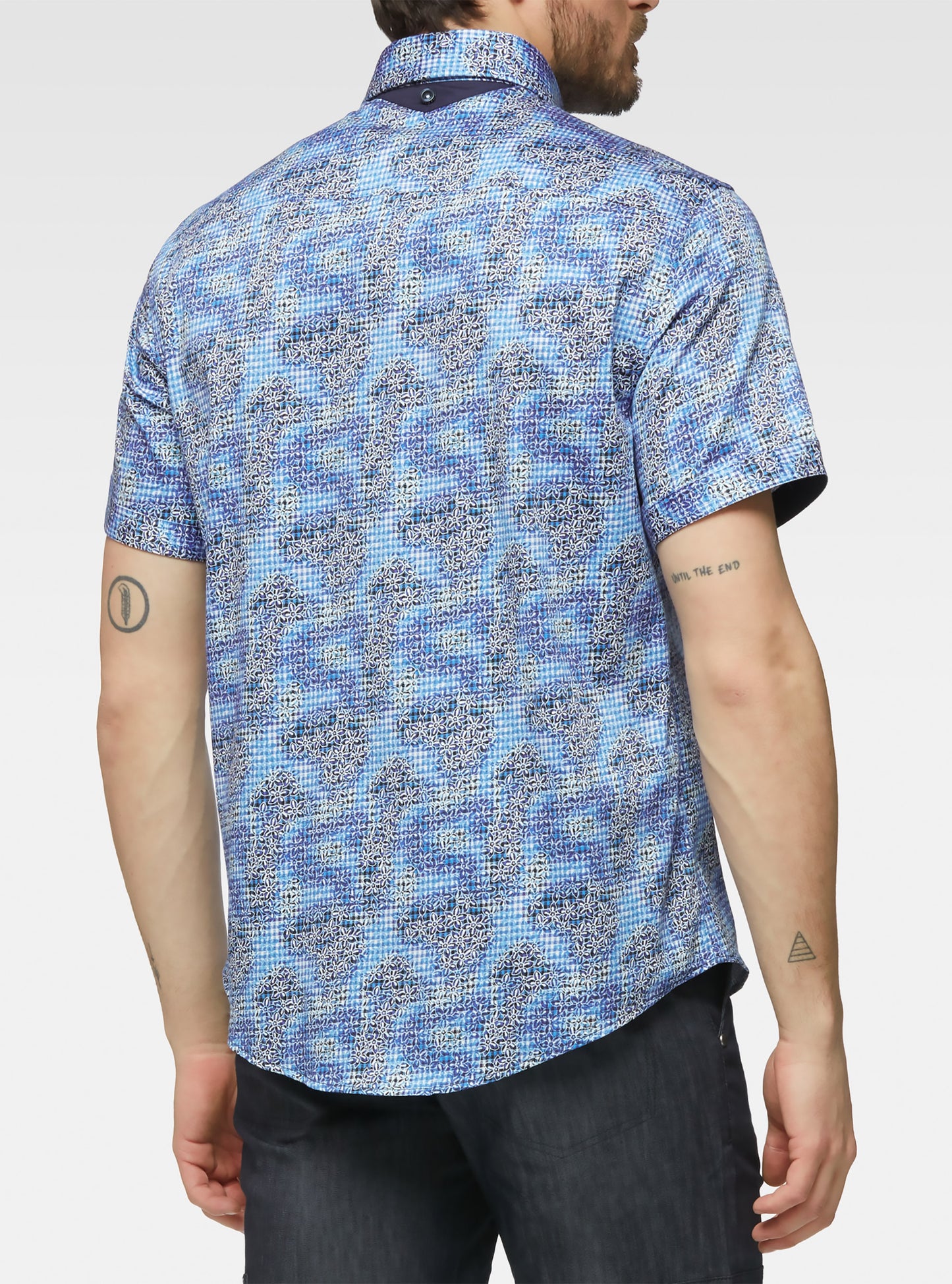 Men's casual short sleeve shirt