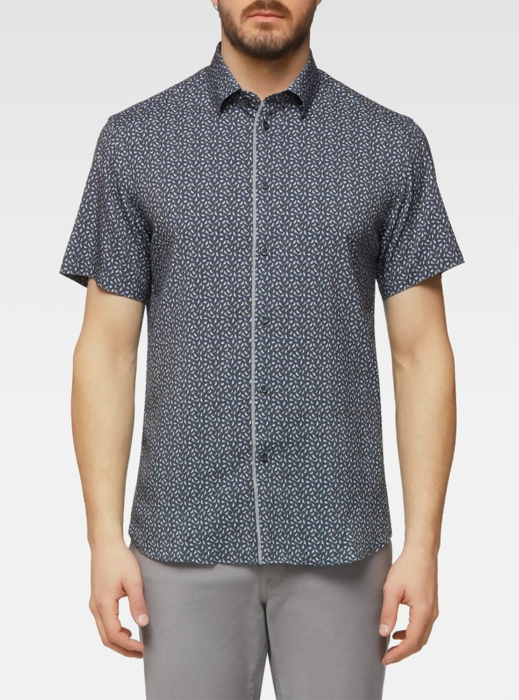 Men's casual short sleeve shirt