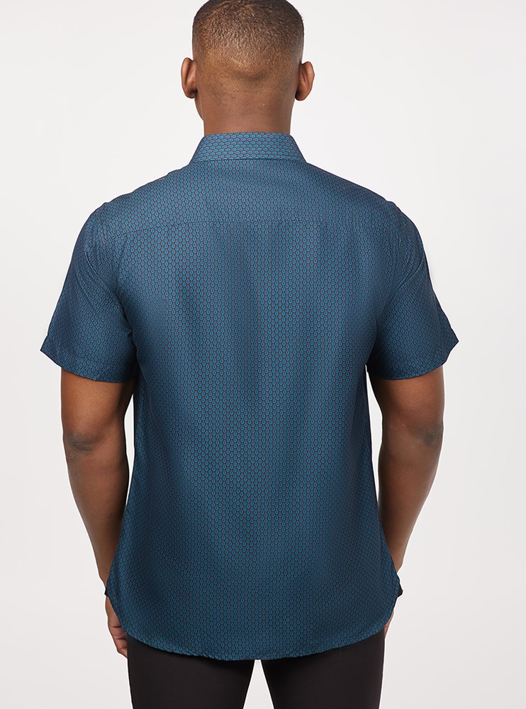 Men's casual short sleeve shirt
