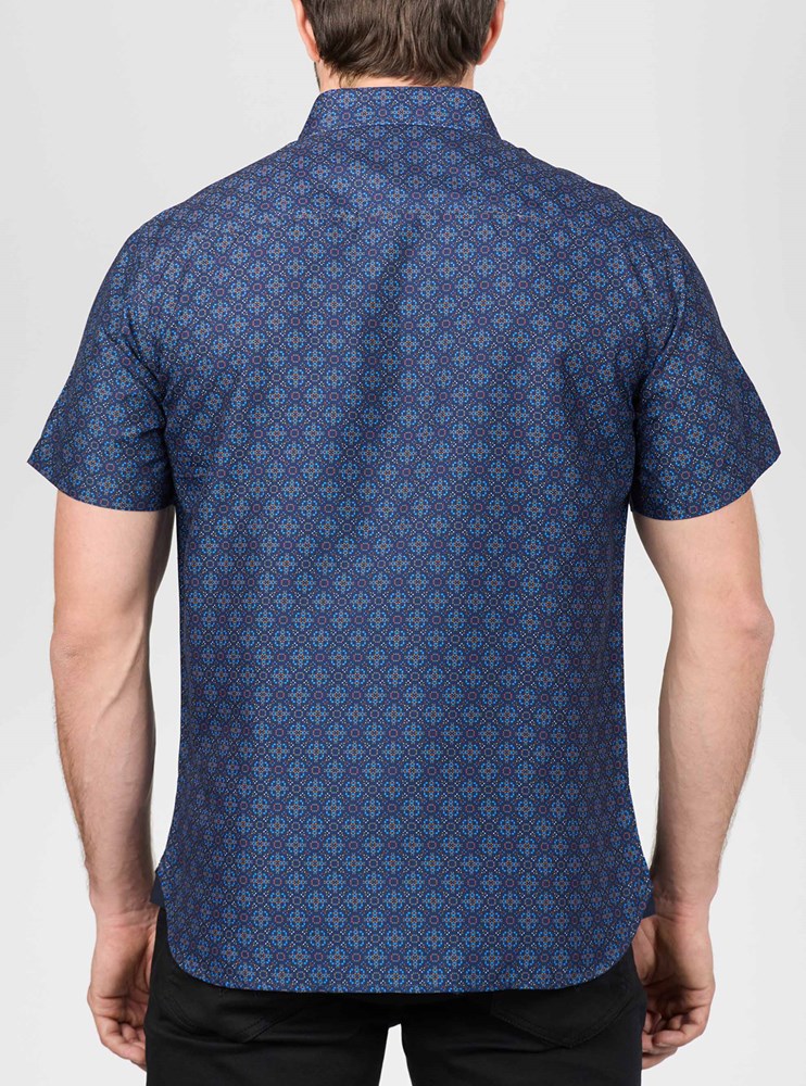 Men's casual short sleeve shirt