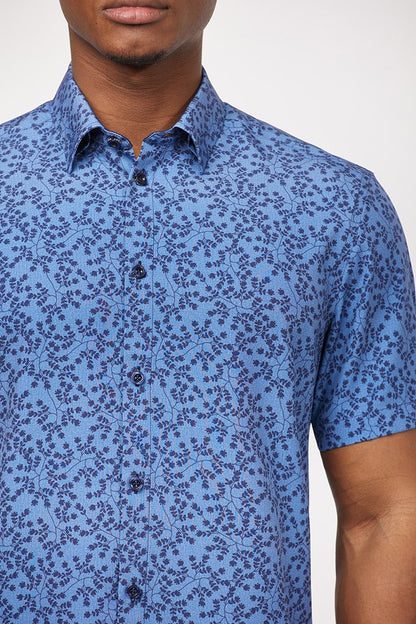 Men's casual short sleeve shirt