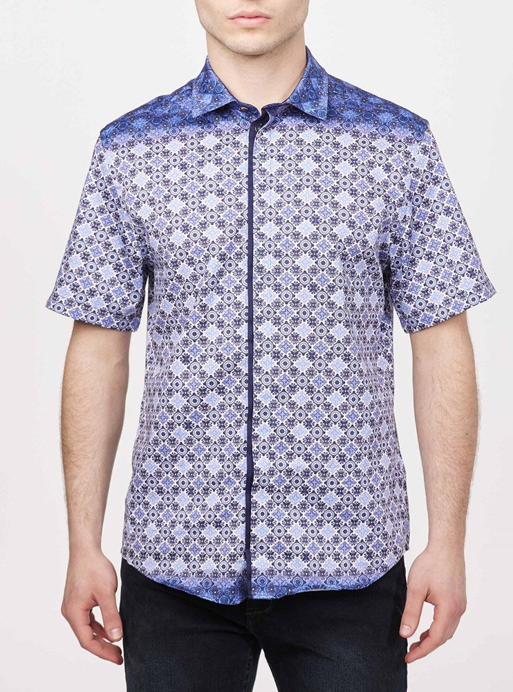 Men's casual short sleeve shirt