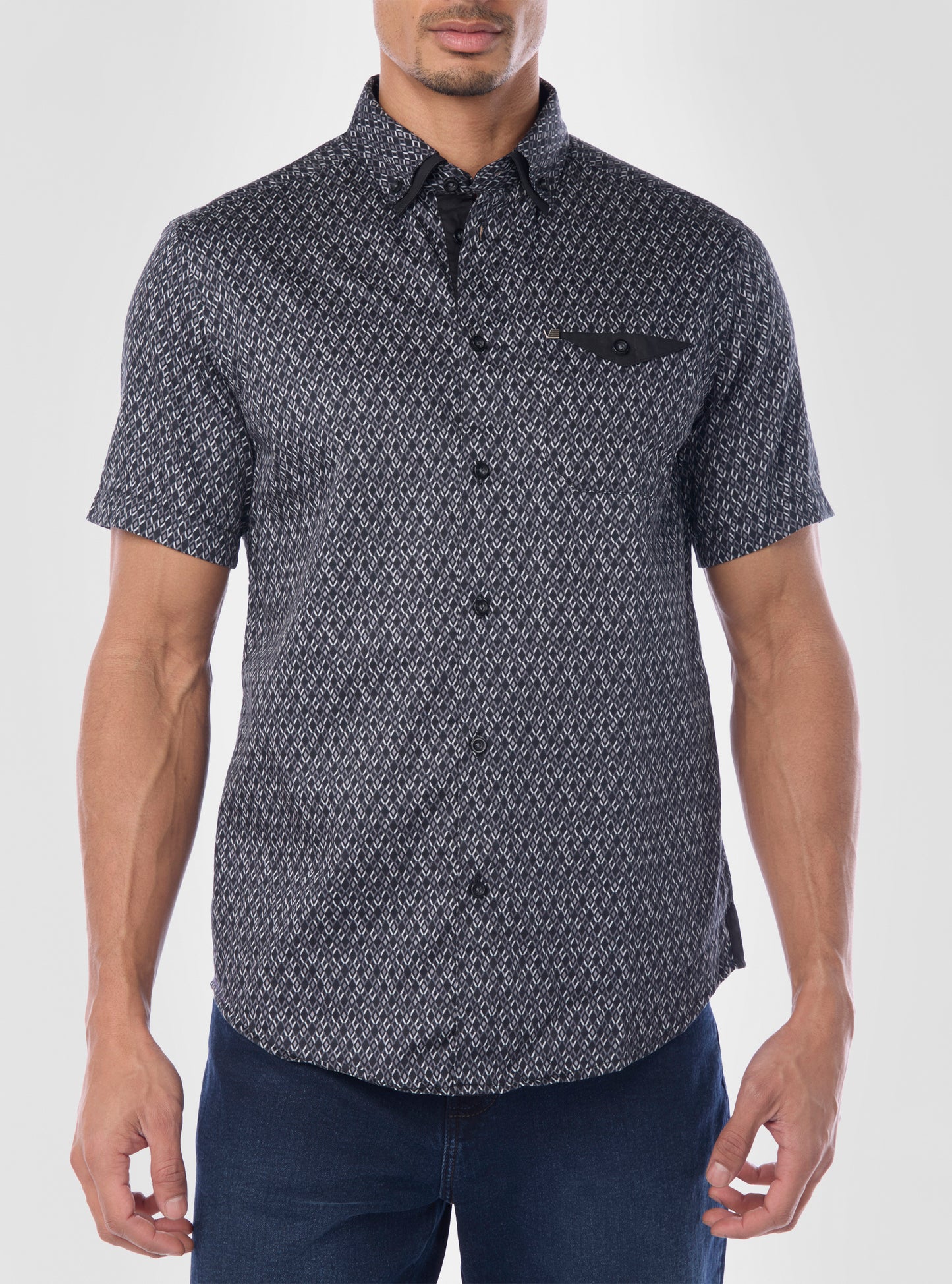 Men's casual short sleeve shirt