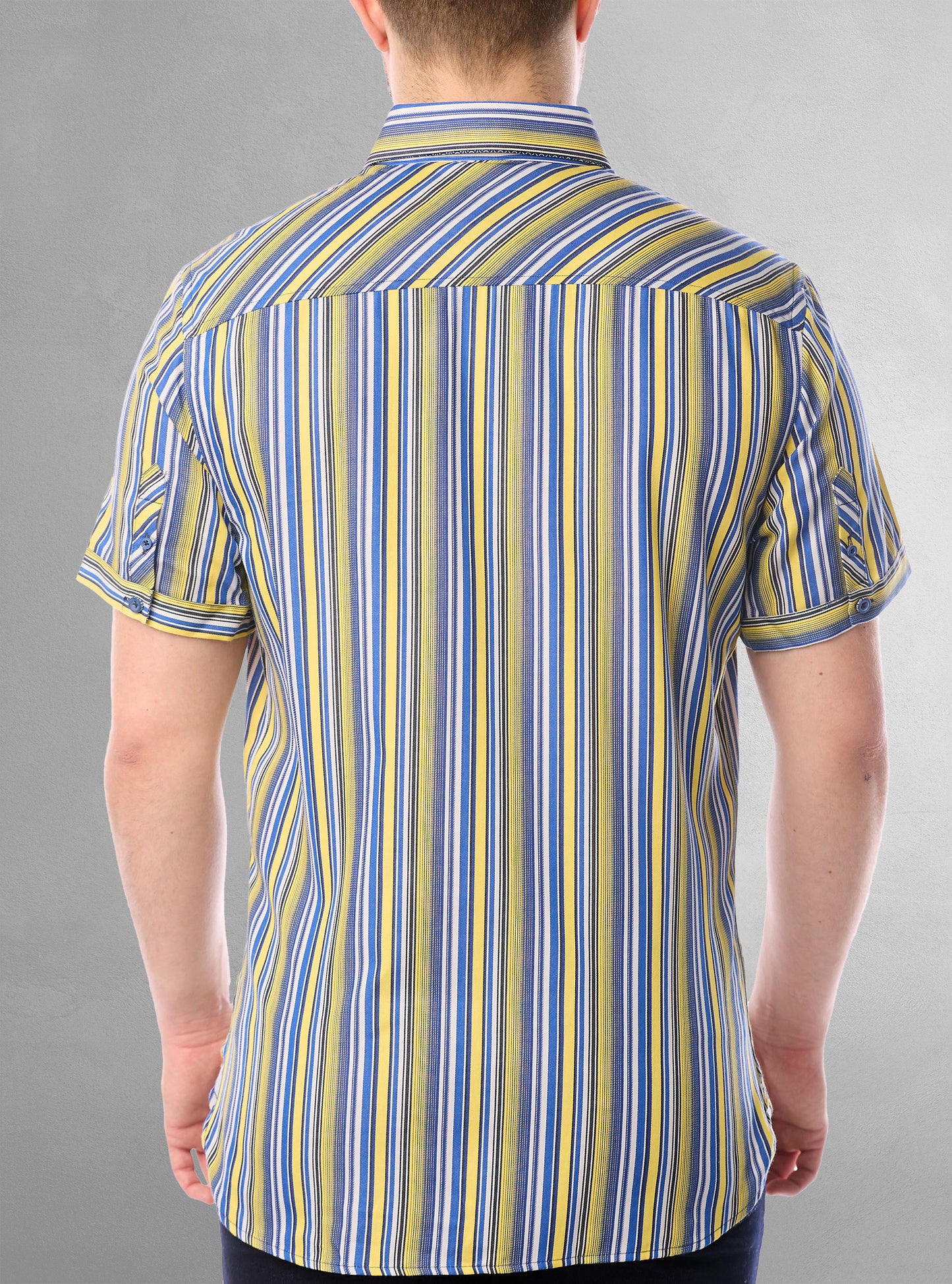 Men's casual short sleeve shirt