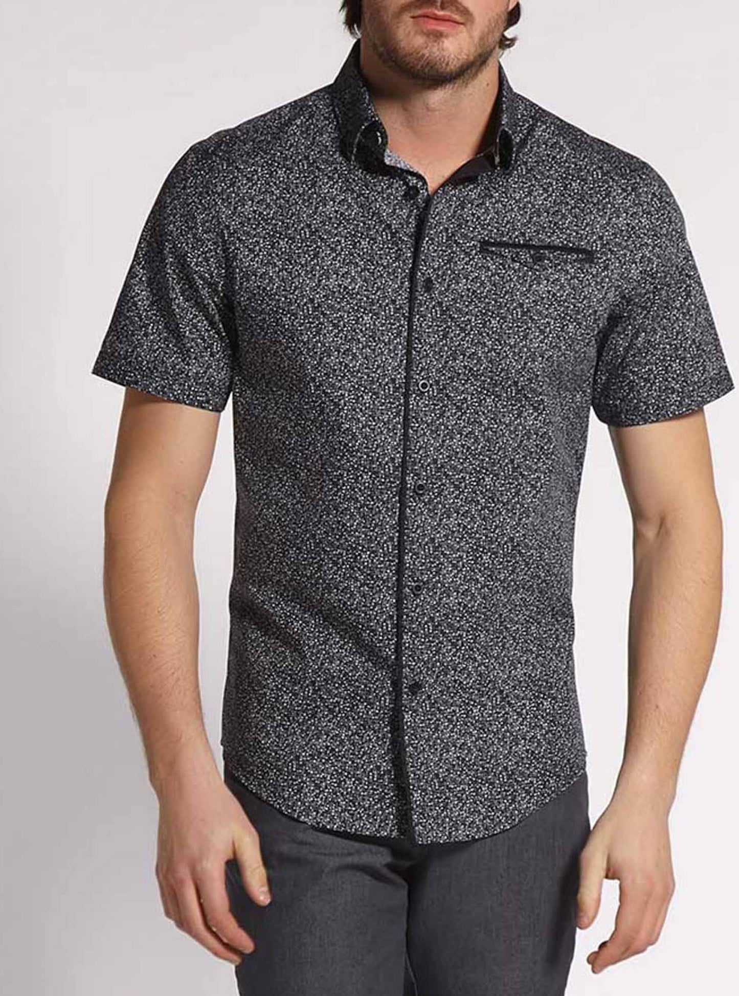 CHEMISE DÉCONTRACTÉE À MANCHES COURTES POUR HOMMES