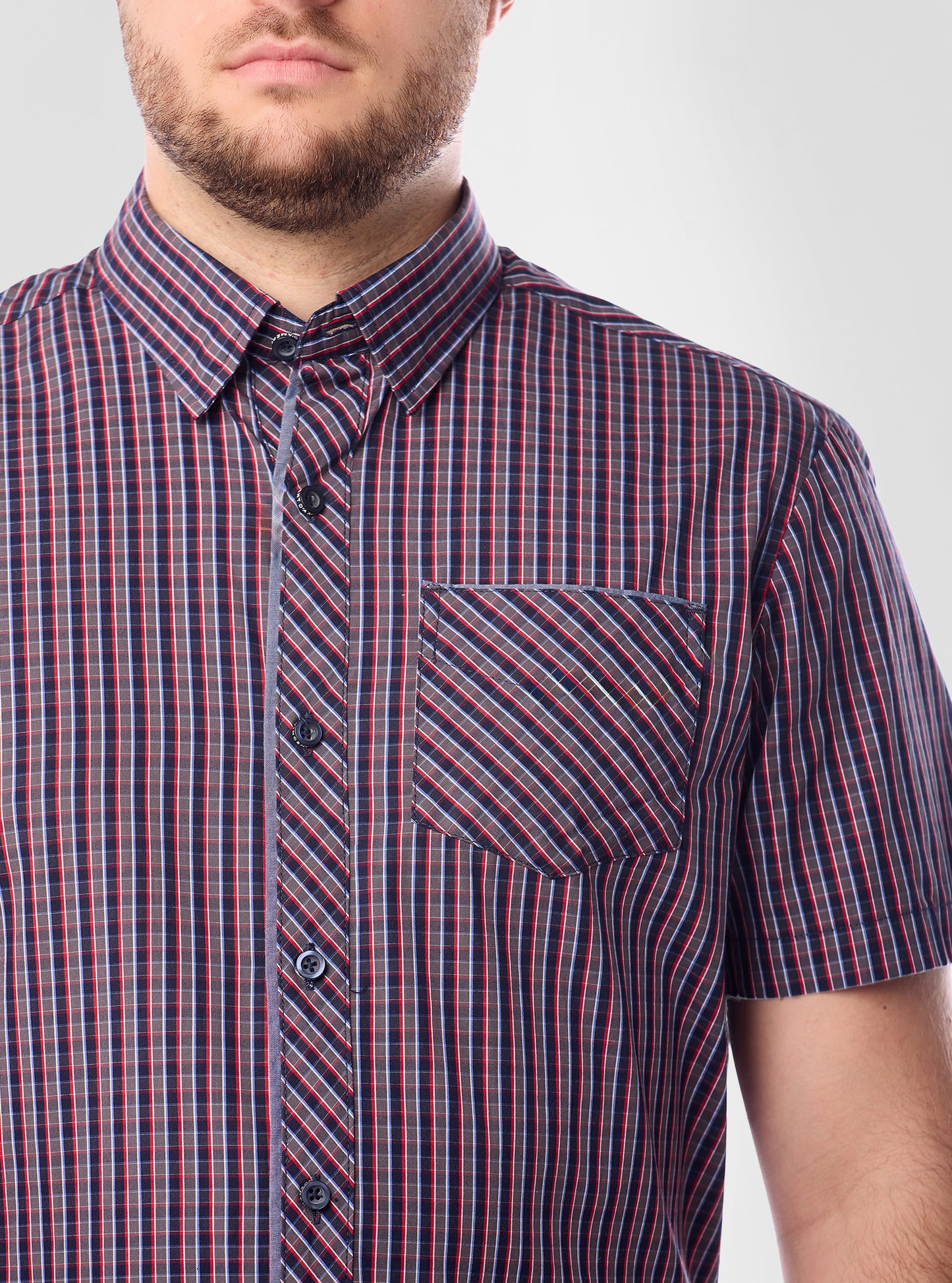 Men's casual short sleeve shirt