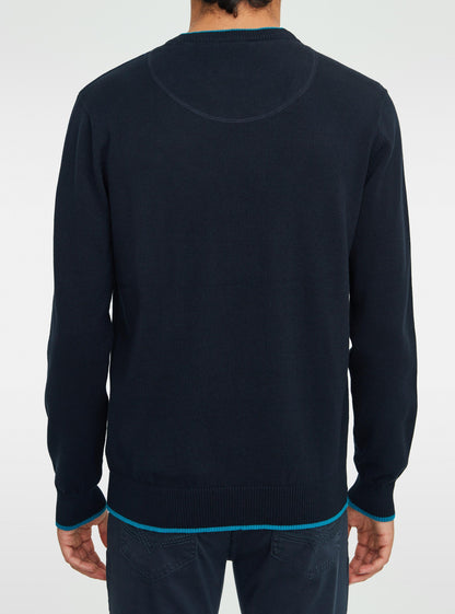 Men's v neck sweater
