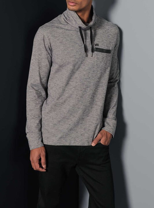 Men's turtleneck t-shirt