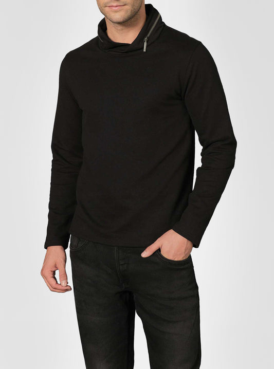 T-SHIRT À COL ROULÉ POUR HOMMES