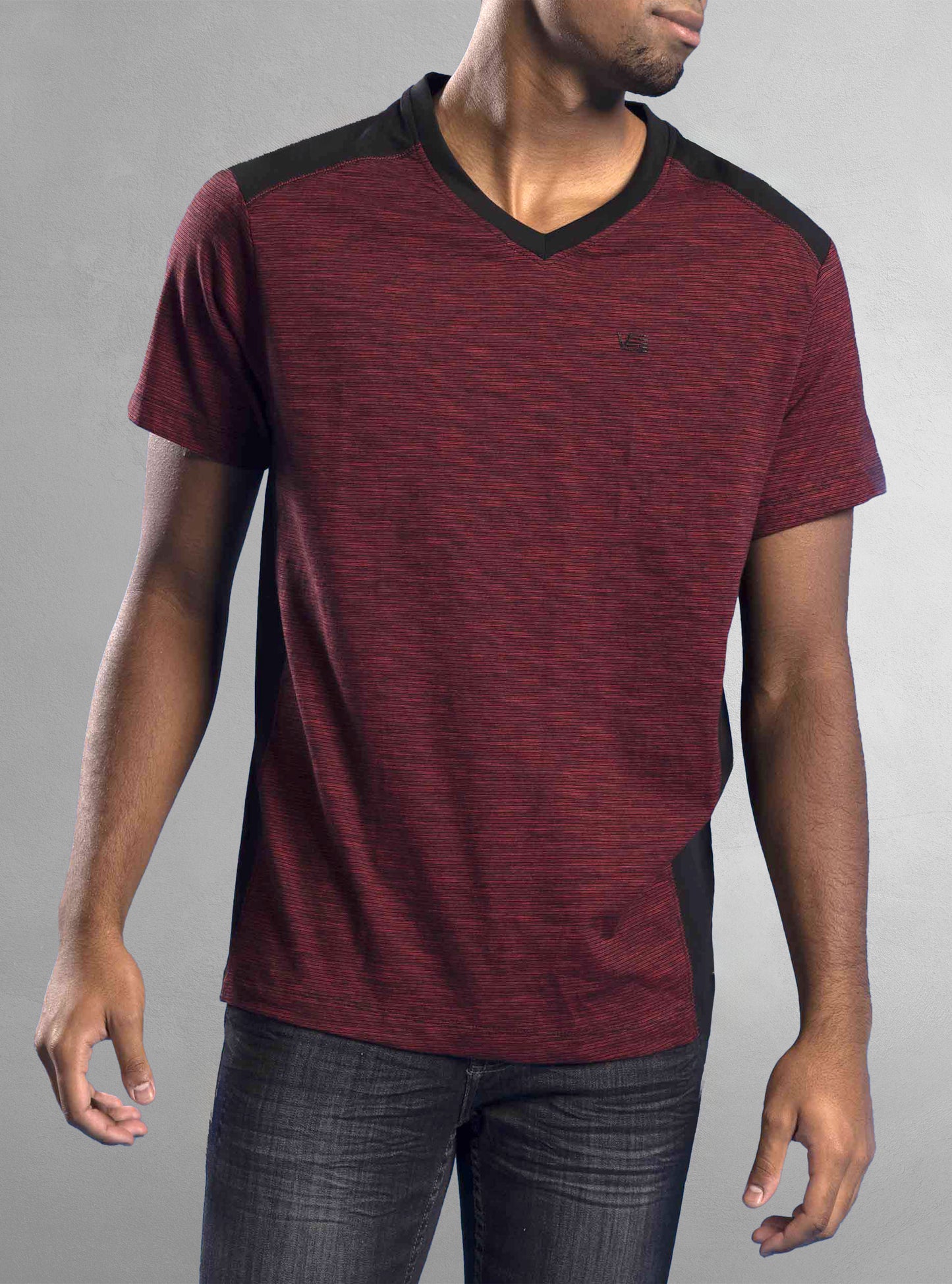 Men's v neck short sleeve t-shirt