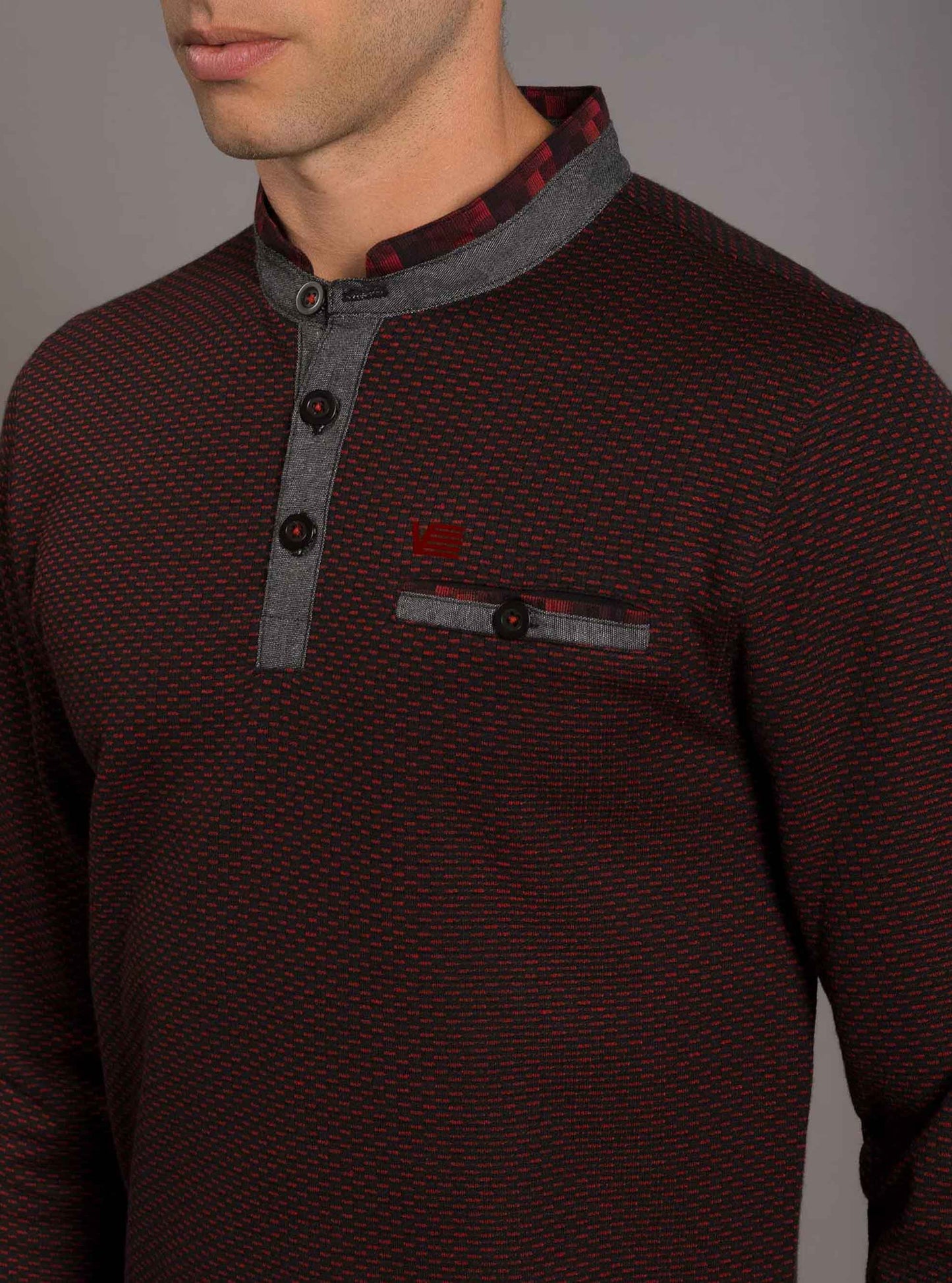 Men's henley long sleeve t-shirt