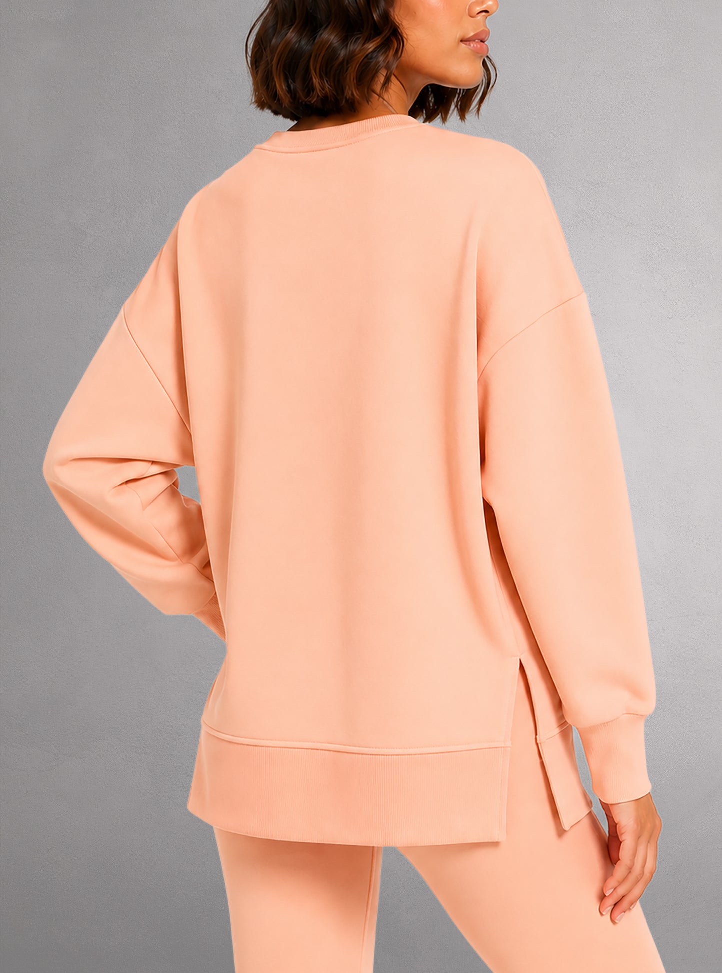 Oversized Beige Sweatshirt – Cozy & Versatile
