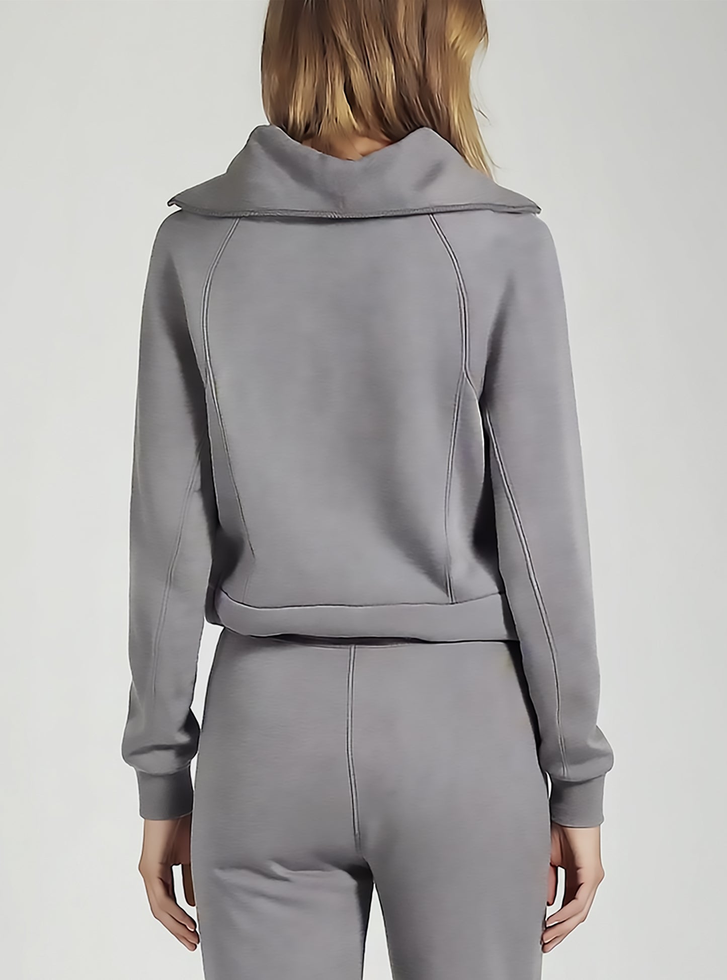 Women’s Half-Zip Sweatshirt – Casual & Chic