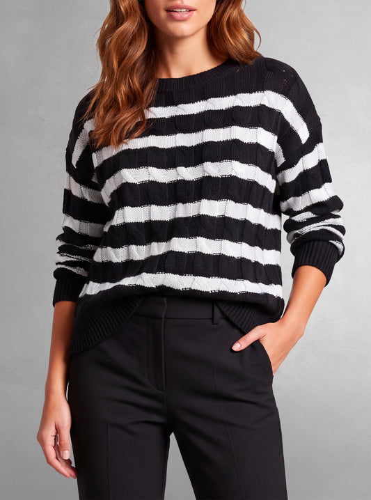 WOMEN'S CREW NECK LONG SLEEVE SWEATER