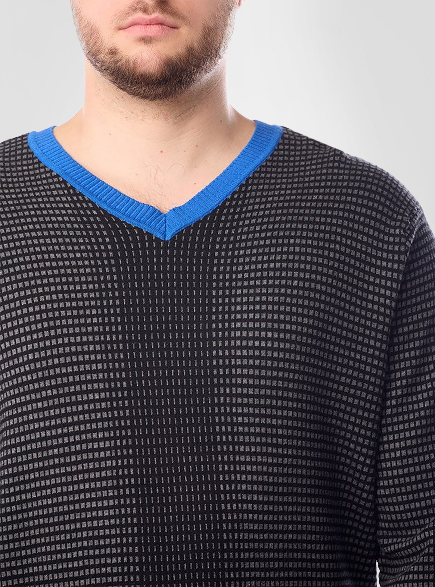 Men's v neck sweater
