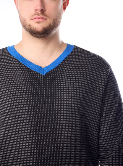 Men's v neck sweater