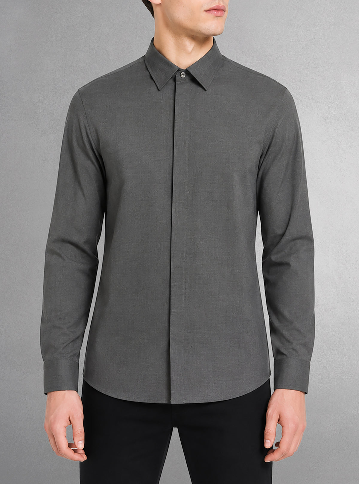 Chemise classique à manches longues pour hommes