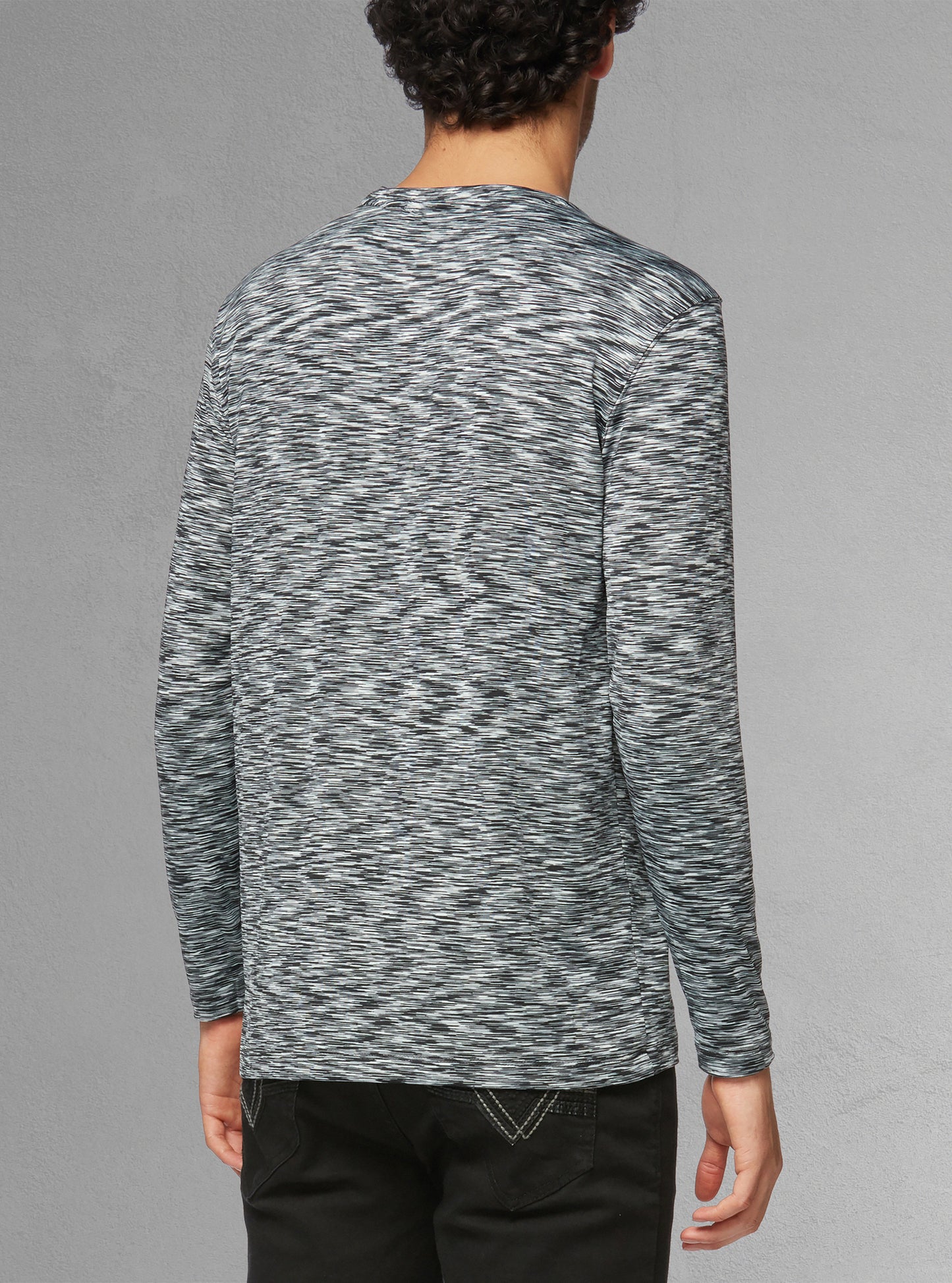 Men's crew neck long sleeve t-shirt