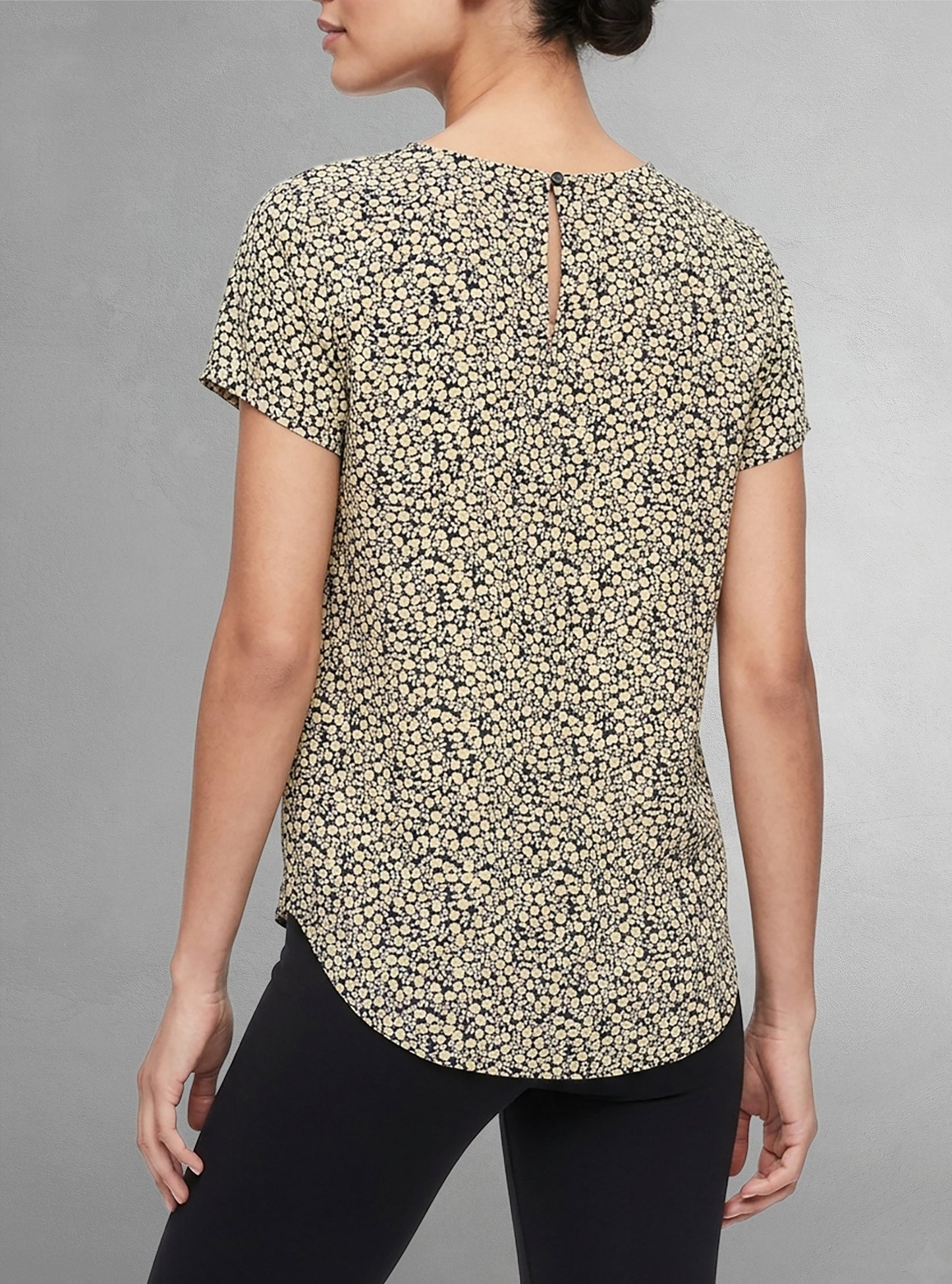 Women's short sleeve top