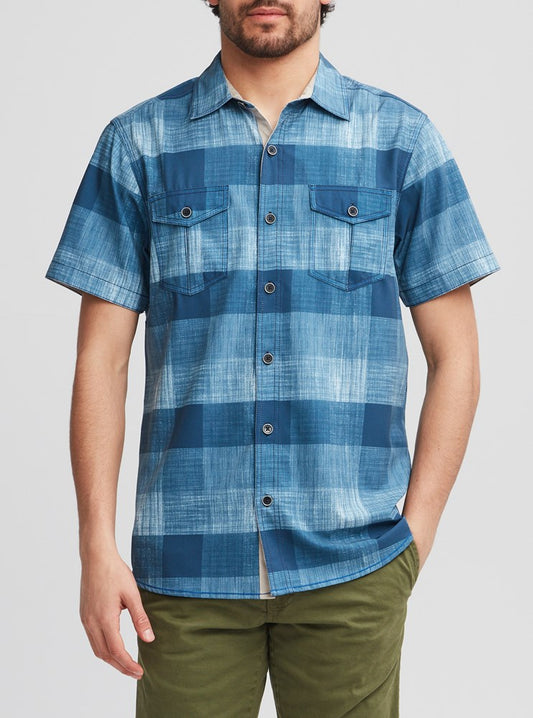 Men's casual short sleeve shirt
