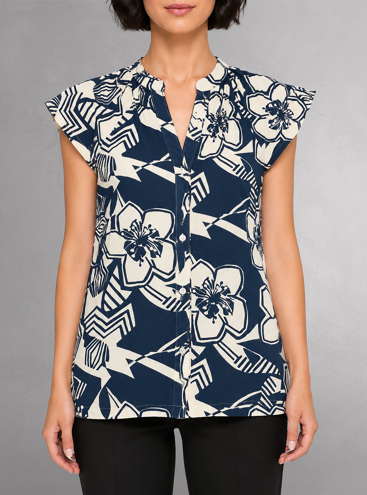 Women's short sleeve t-shirt